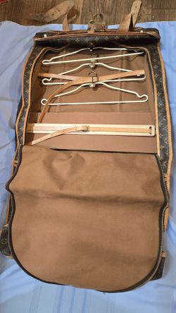 Louisvuitton SuitCase,Travel Nag,Harment Bag.