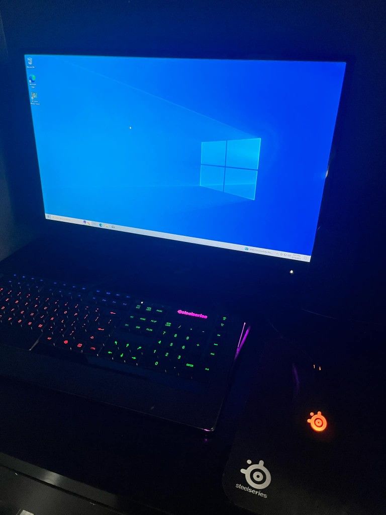 Desktop Computer W/ Gaming Keyboard And Mouse