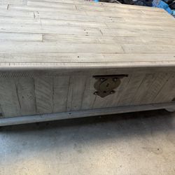 Coffee Table With Storage