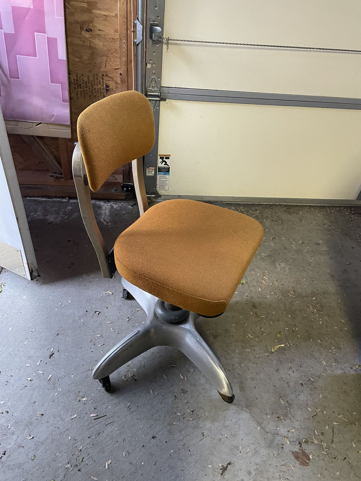 Vintage Good form Chair 