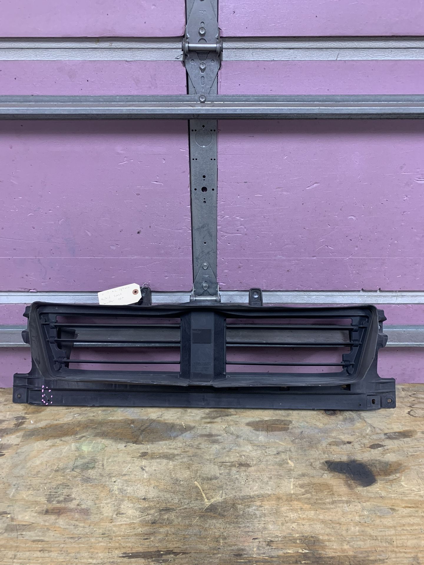 2011-2013 Kia Optima Hybrid Front shutter OEM