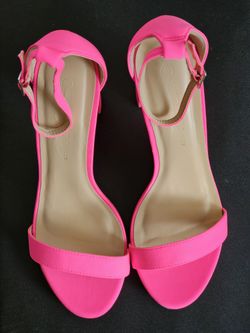 New Sandle Size 9