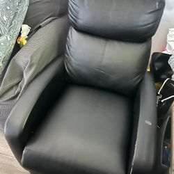 Massage Black Recliner Chair 