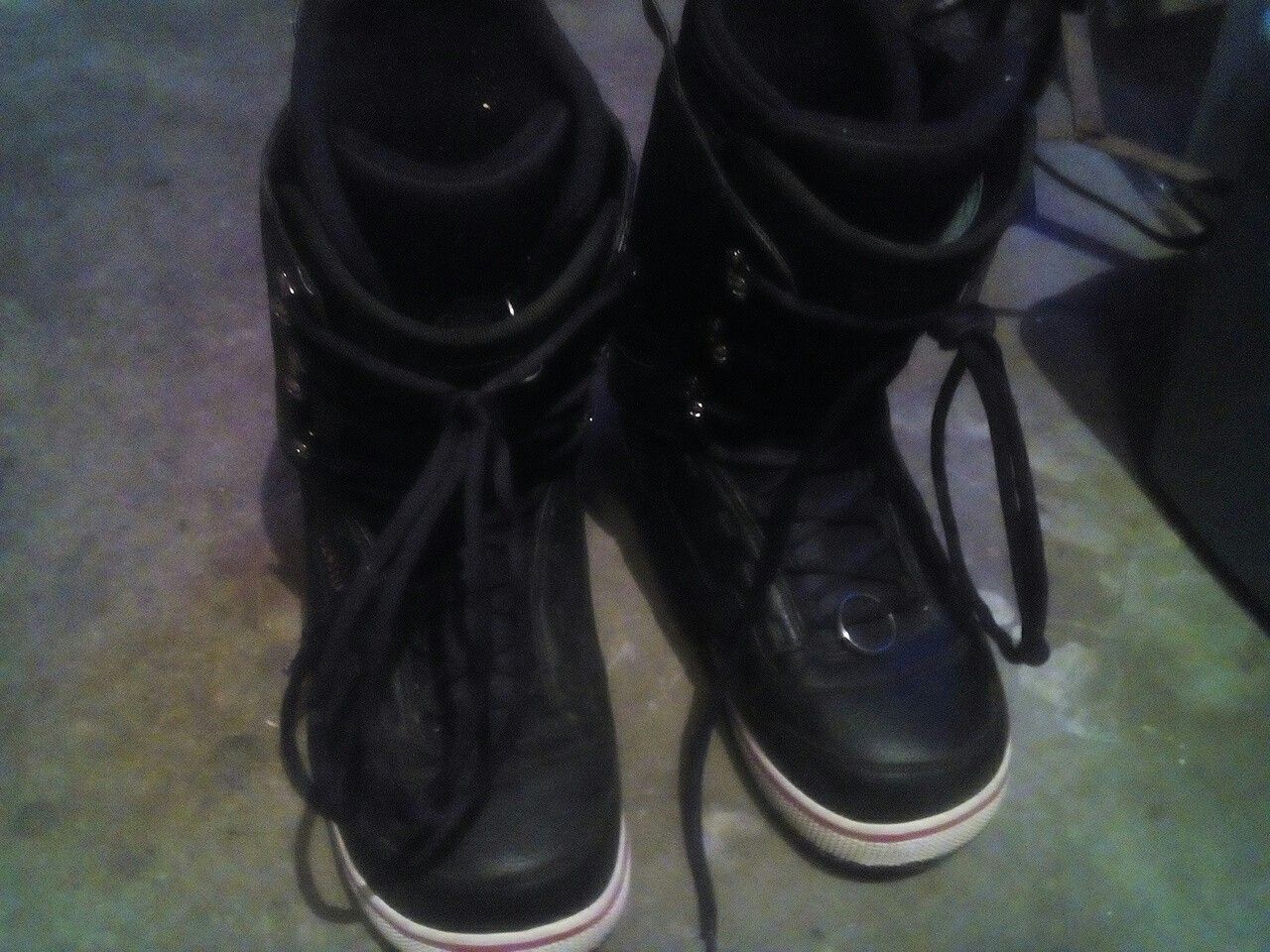 Men's adults size 13 for inconstant snowboard boots