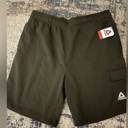 Reebok mens cargo green shorts size XL