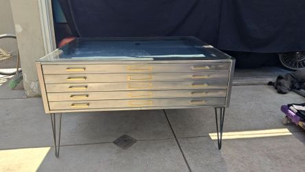Metal flat cabinet/ Industrial table / furniture /display case