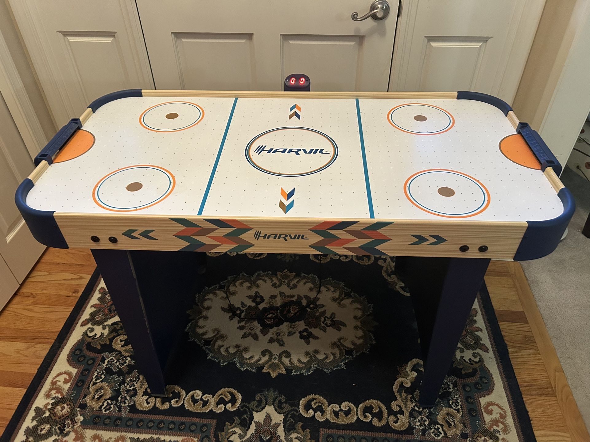 Air Hockey Table