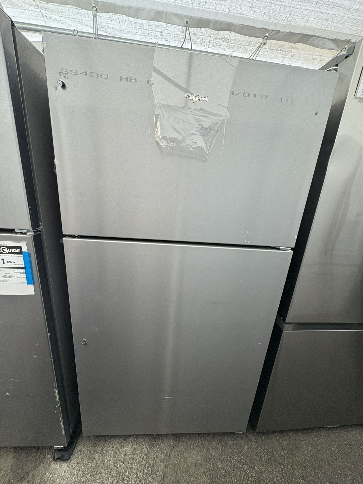 Whirlpool Top Freezer Refrigerator in Stainless Steel