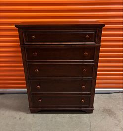 Beautiful Burgandy 5 Drawer Dresser