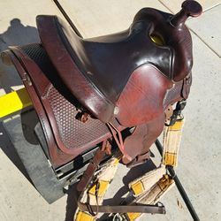 Saddle