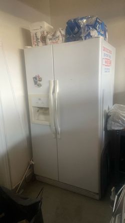 Side By Side Refrigerator