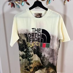 THE NORTH FACE X GUCCI T-SHIRT, Visit Our Profile For More Items Available !!!