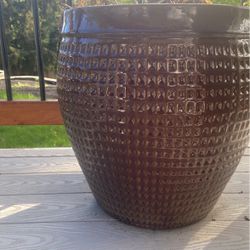 4 Brown Ceramic Pots 