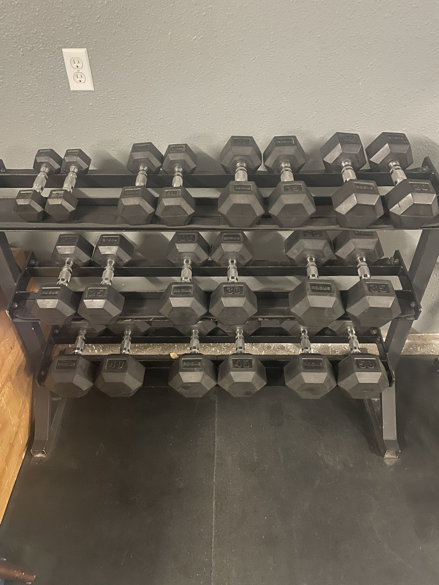 Rogue Rubber Hex Dumbbell Set (5-50lbs)