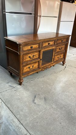 VINTAGE SIDEBOARD/ BUFFET