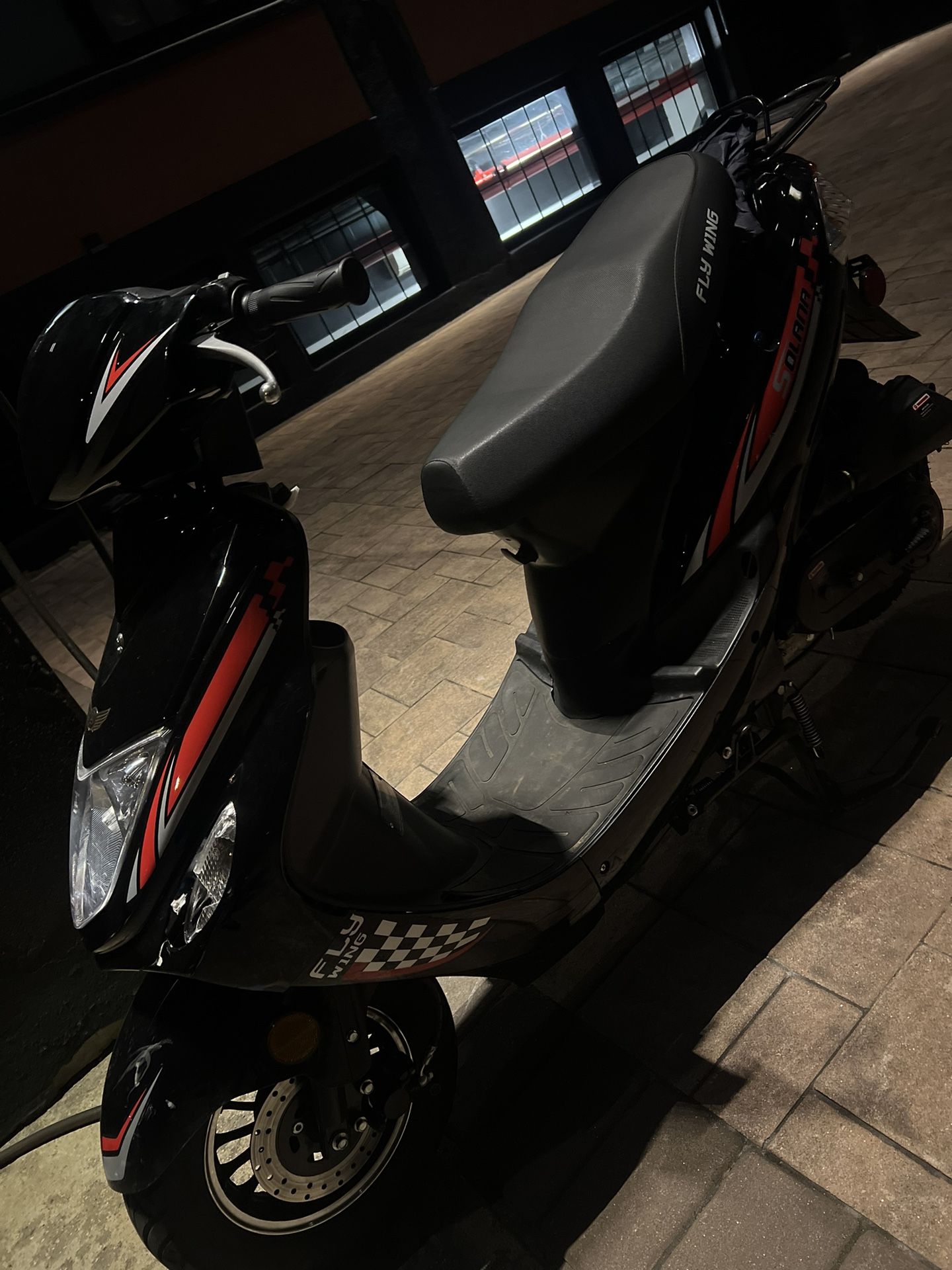 50cc Fly Wing Solana Tittle In Hand for Sale in New York, NY - OfferUp