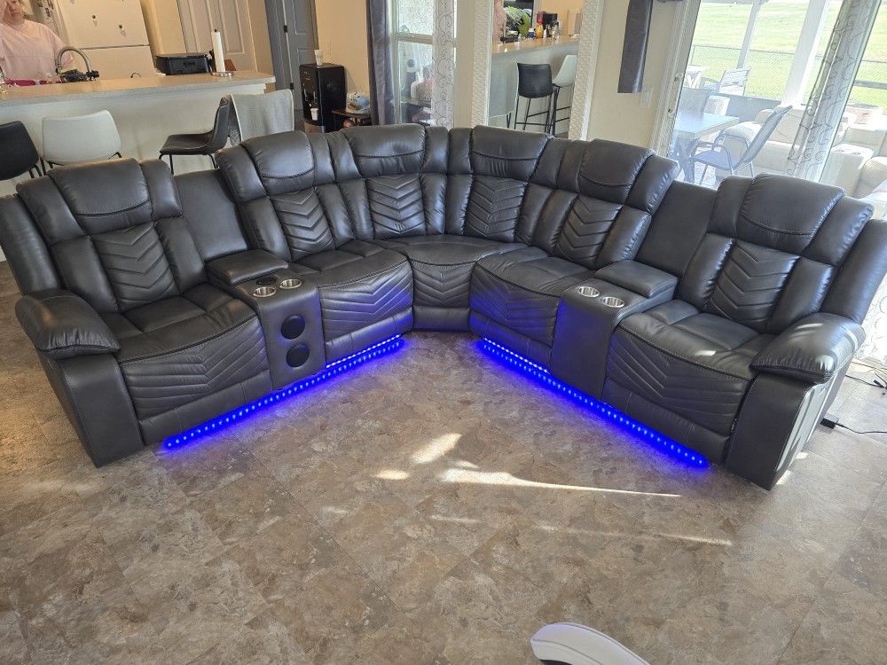 Power Reclining Sectional With Led Lights, Speakers, USB Ports