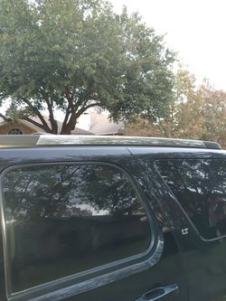 GM SUV luggage rack
