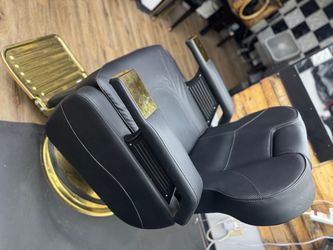Black and Gold Professional Barber Chair
