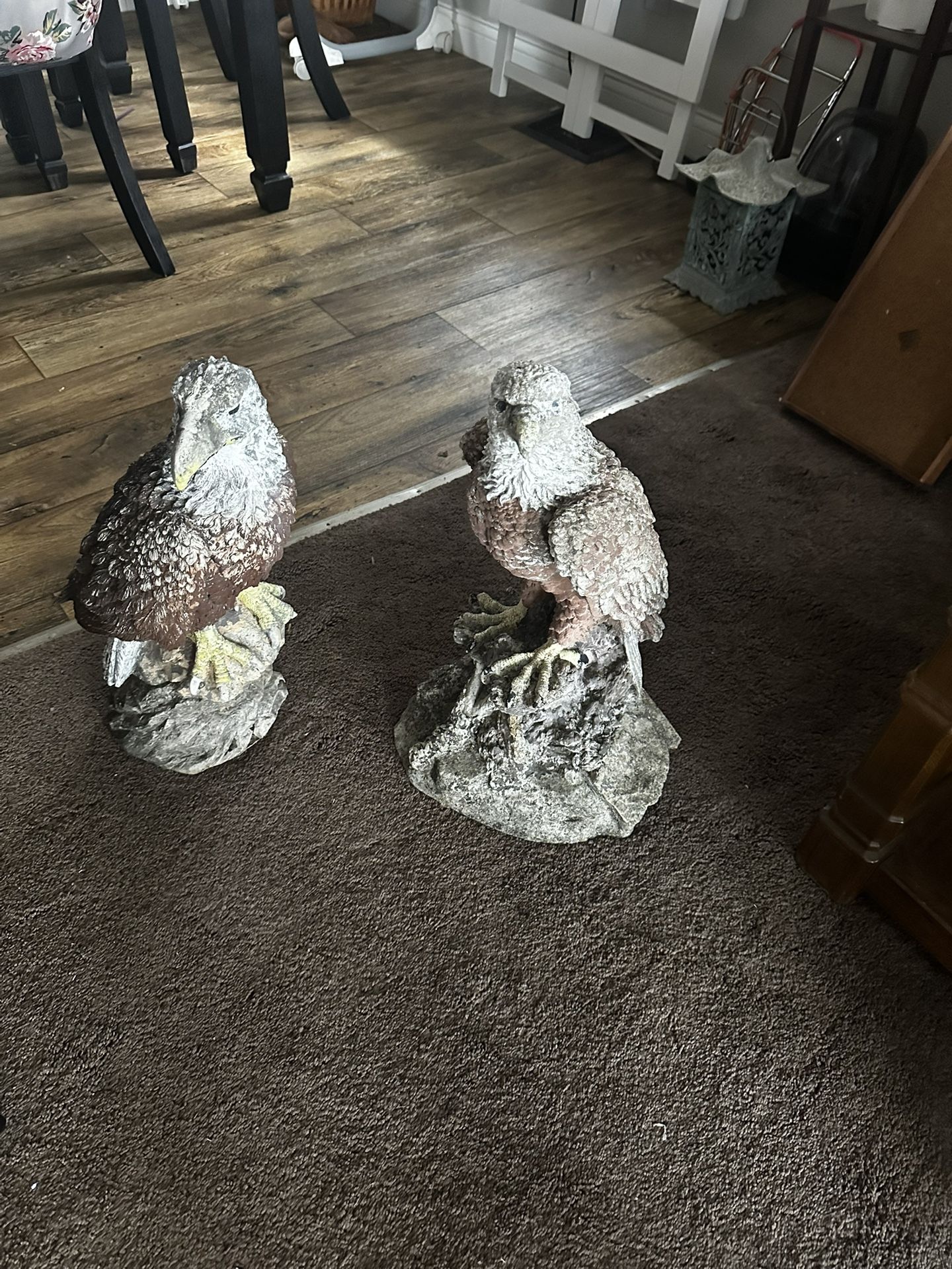 eagles heavy statues