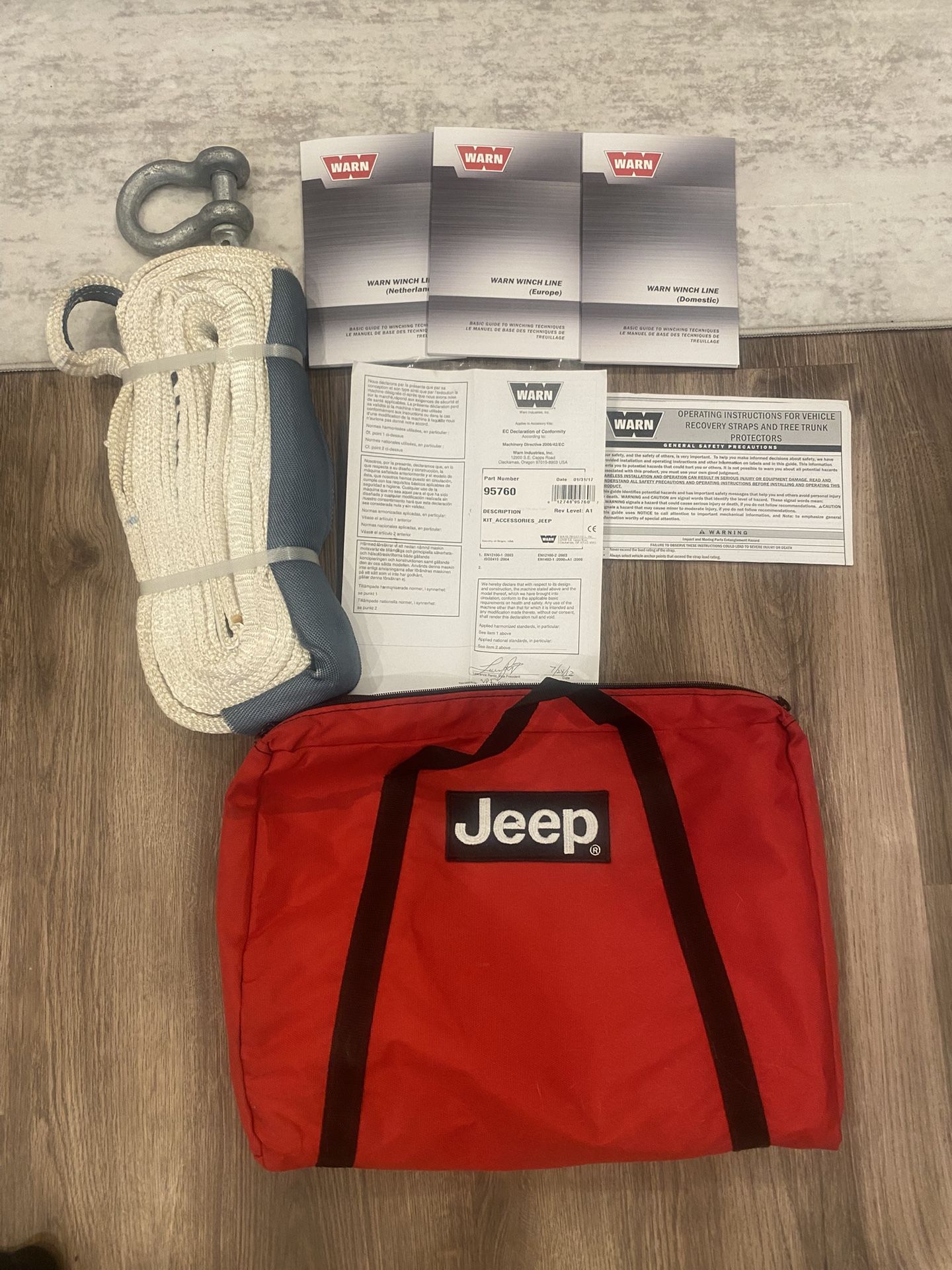 Brand New Jeep Winch Tow Recovery Lot