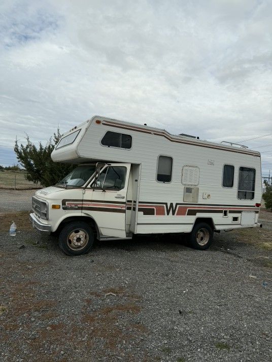 Chevy Camper RVs Año 1981