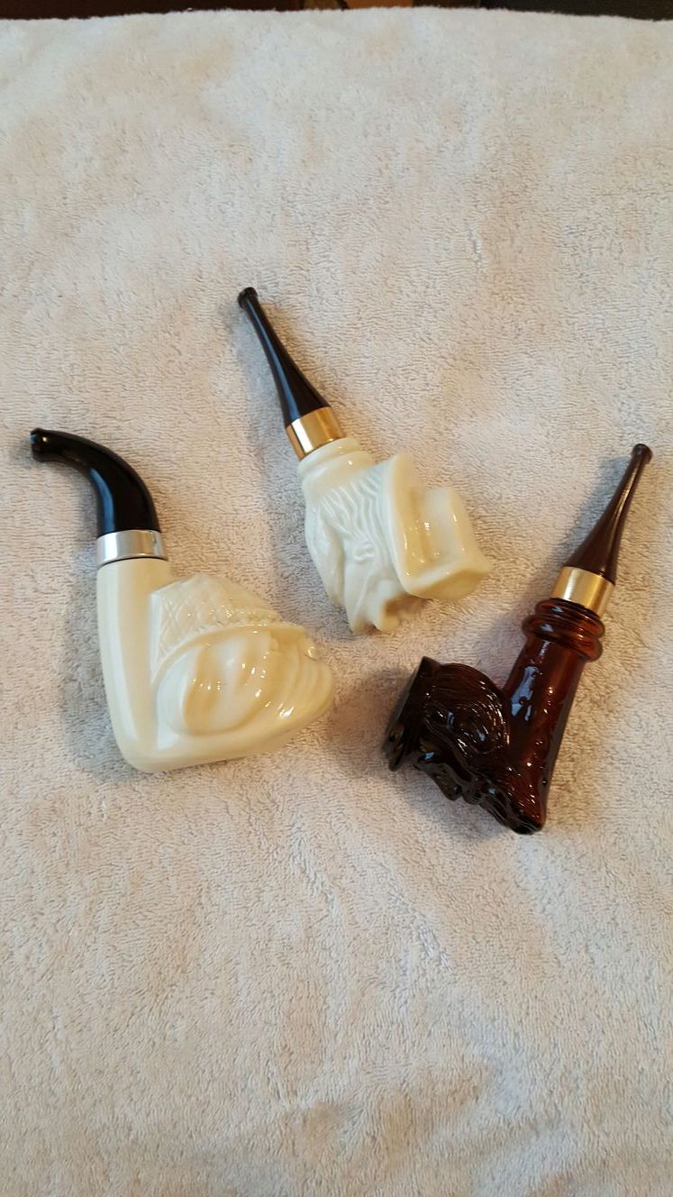 3 Vintage Avon Decanter Nip Collectors Pipes Windjammer Aftershave