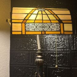 stain glass lamp