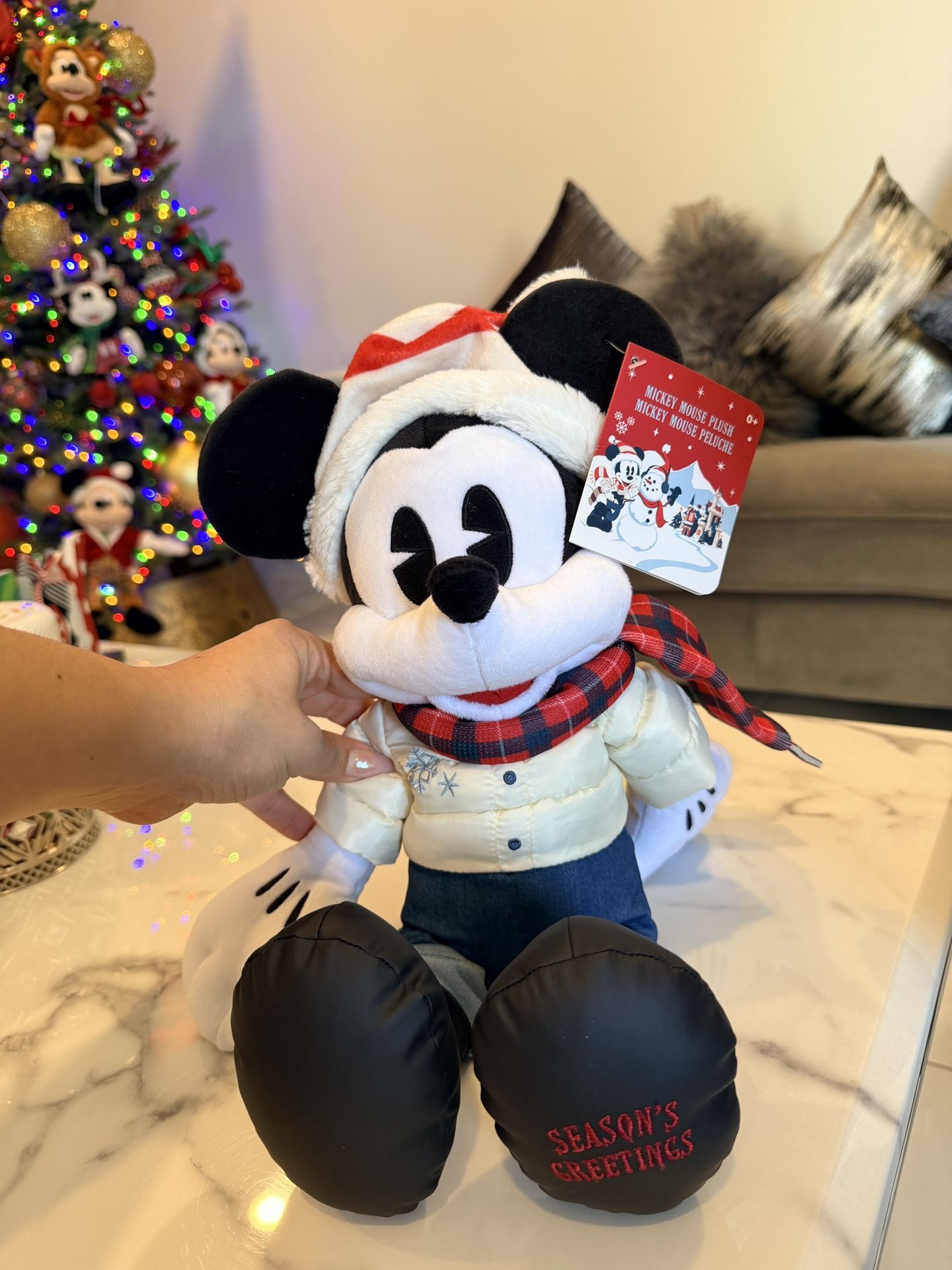 Season Greeting Plush Mickey Mouse