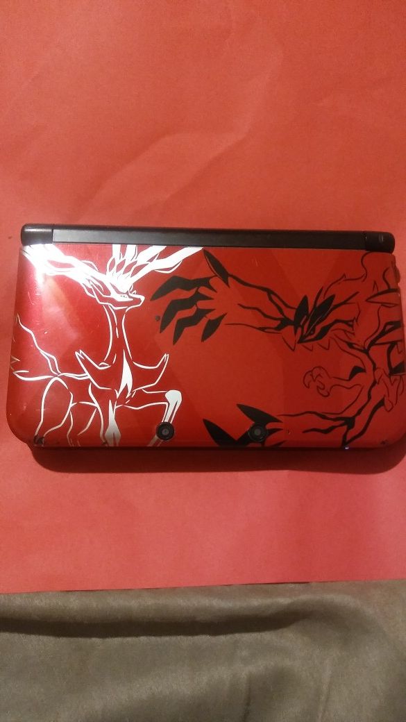 Nintendo 3Ds XL red