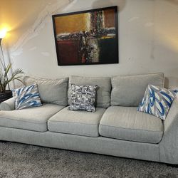 **FREE DELIVERY** Beautiful Gray Microfiber Sofa In Great Conditions **FREE DELIVERY** 
