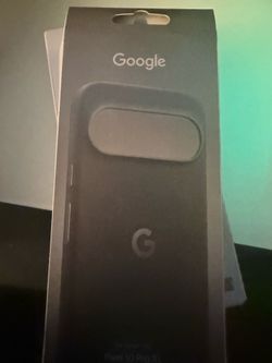 Google pixel 10 pro xl with case