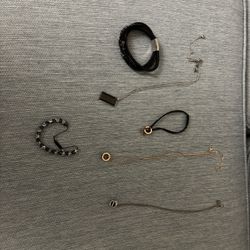 Swarovski and Dinh Van jewel in good condition 