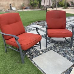 2 Metal Armchairs With Cushions 