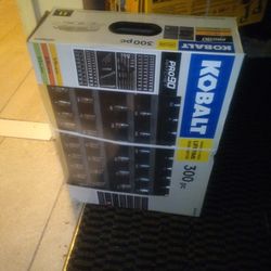 Kobalt 300 piece deals