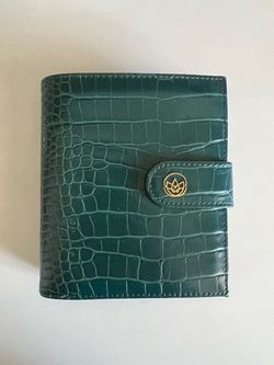 Dark green croc wallet/mini planner