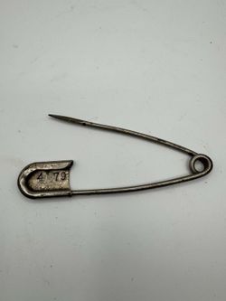Vintage Jumbo 5.5" Metal Safety Pin Marked 4 79 Laundry Horse Blanket