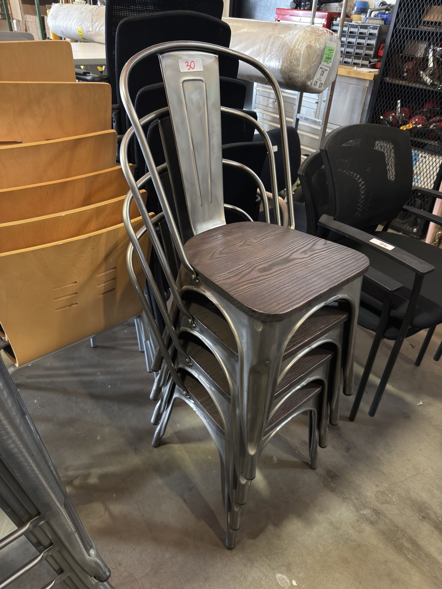 Metal & Wood Dining Chairs (Set of 4) – Excellent Condition!