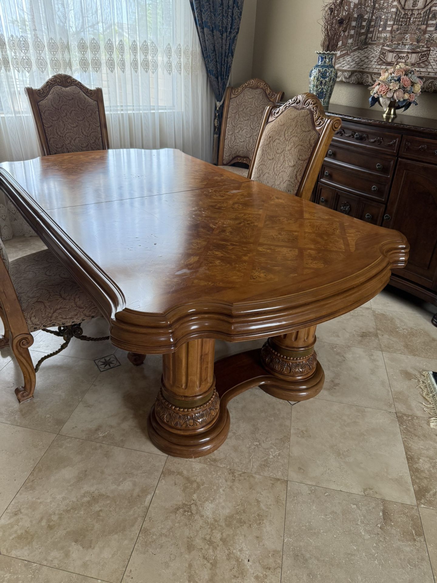 Dining Table with 6 Chairs