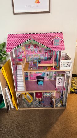 Kidcraft Annabelle Huge Dollhouse - Like New