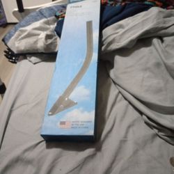 J Pole