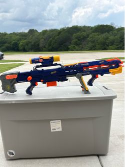 Nerf Blaster Toy