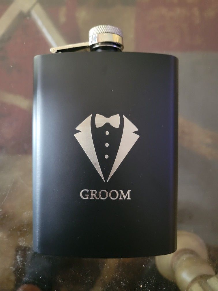(Unused) Stainless steel black Groomsman flask - groom wedding gift