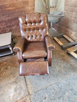 Leather recliner