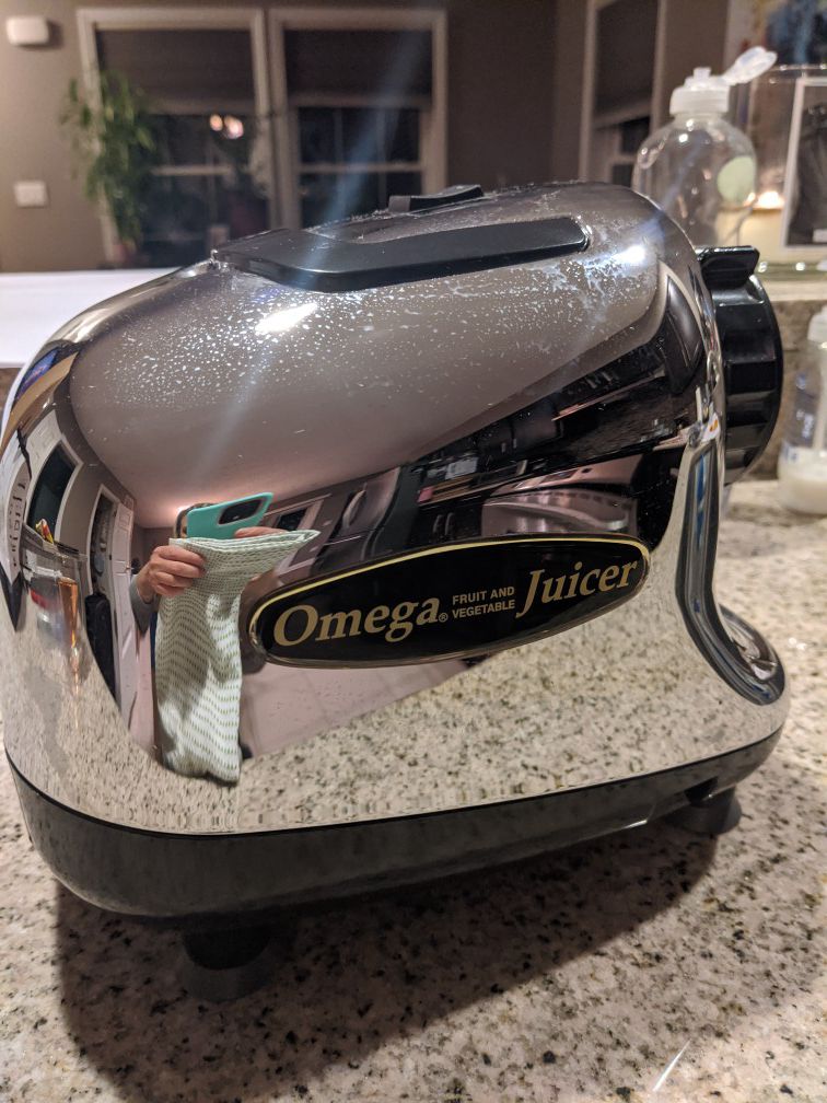 Omega Juicer
