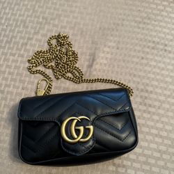 Pristine Authenticated Small Black Gucci  Bag
