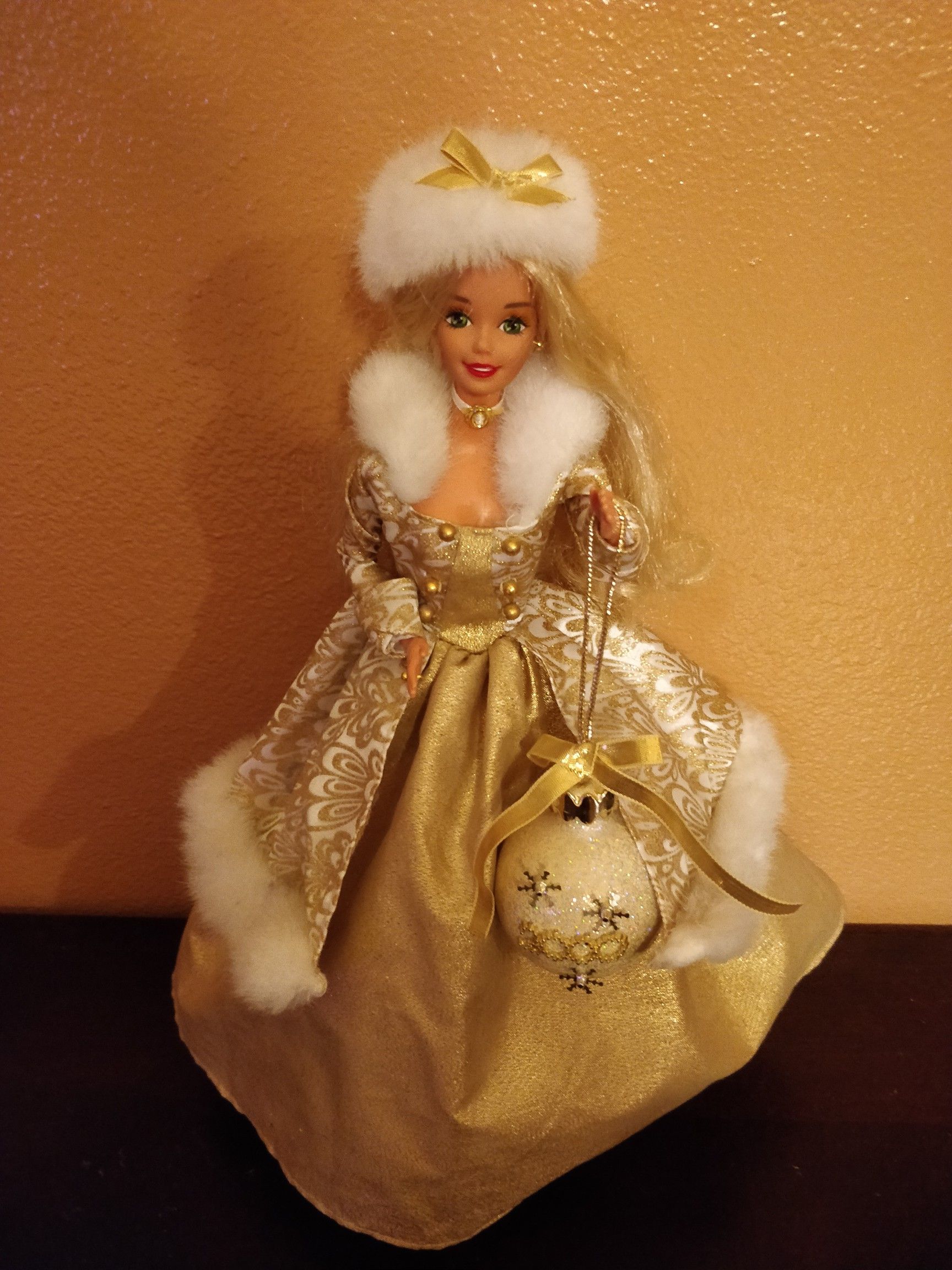 Special Edition 2000 celebration Barbie