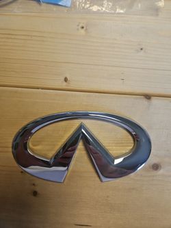 Infiniti - Trunk Emblem - 4.75”