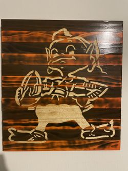 Brownie the Elf Wood Wall Decor