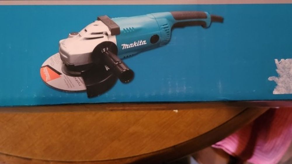 Makita Angle Grinder